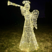 Obrázok z Vonkajší XXL LED anjel s trúbkou 105 cm s flash efektom